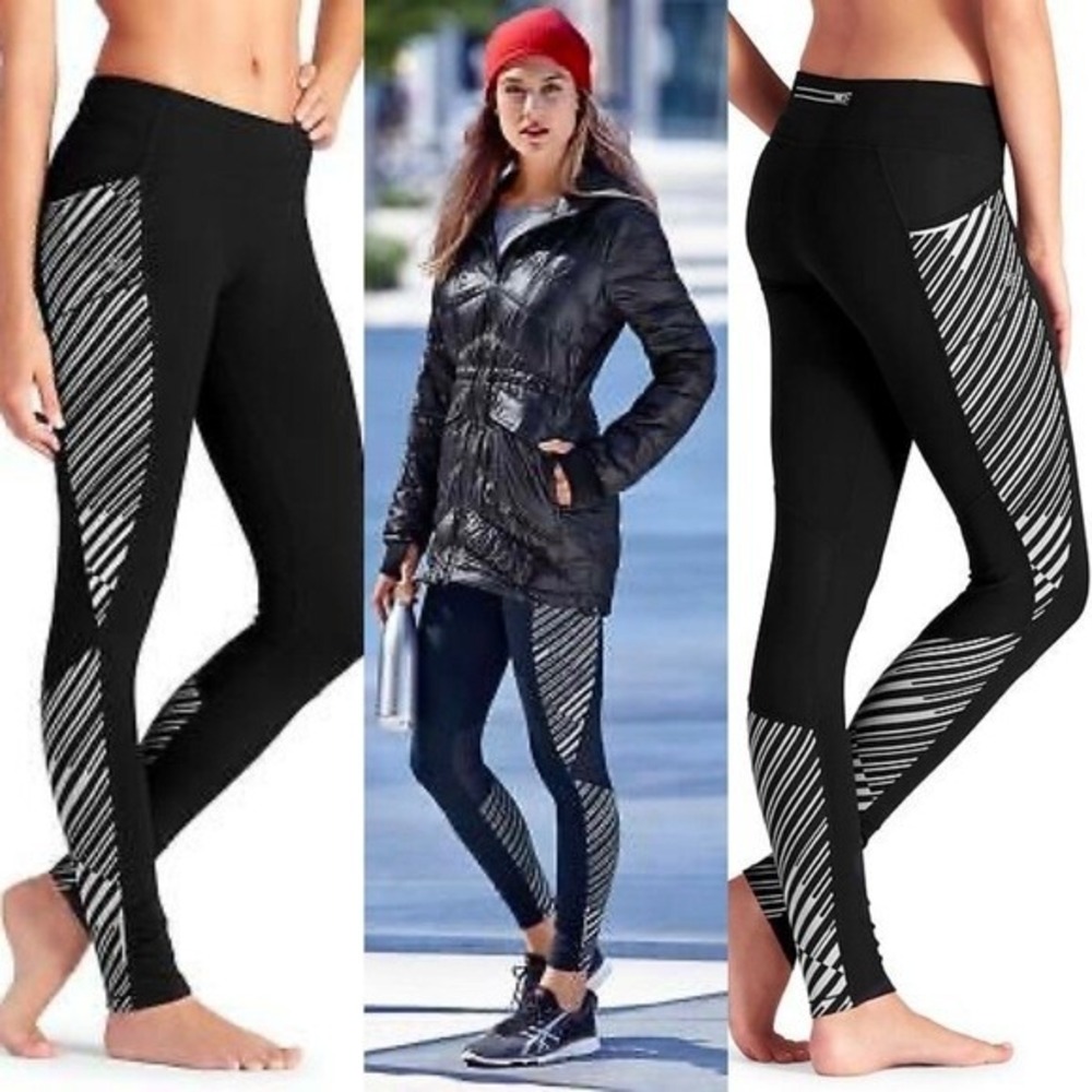 Athleta Sting Be‎ Free Yoga Leggings Black sz XS Stretch Ruching